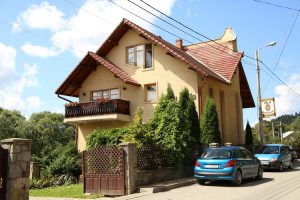 vila iulia pensiune vatra dornei bucovina