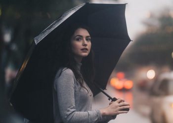 Esti din Ceahlau, ploua torential si nu stii ce sa faci?  Iata 5 activitati care te tin departe de plictiseala