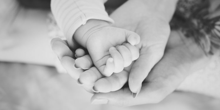 Afla AICI care sunt lucrurile esentiale pentru primele 6 saptamani ale bebelusului