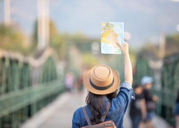 5 idei de cadouri deosebite pentru iubitorii de călătorii