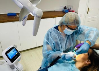 Remediul pentru parodontoză: tratamentul laser în clinicile Life Dental Spa