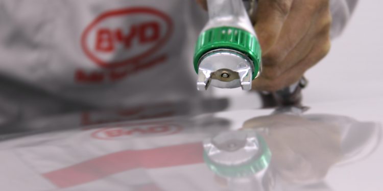 Cum să-ți vopsești singur mașina: 2 metode practice