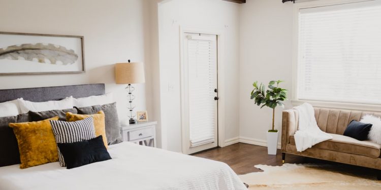 Amenajarea dormitorului în stil nordic