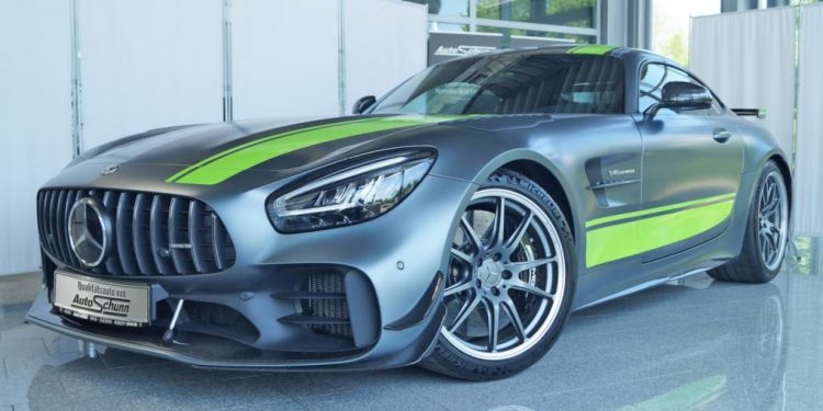 Oferte supercars rulate Mercedes-Benz la Auto Schunn: AMG GT R PRO vs. SL 63 AMG