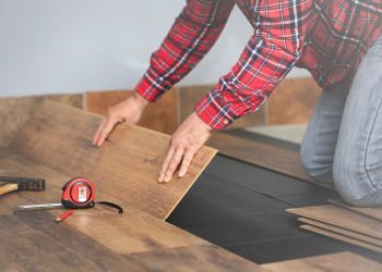 Grosimea parchetului laminat: ce trebuie să știi