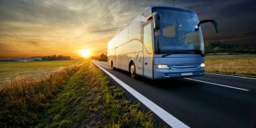 https://www.e-iasi.ro/cum-sa-rezervi-un-transfer-la-aeroport-cu-microbuzul-rapid-si-usor/